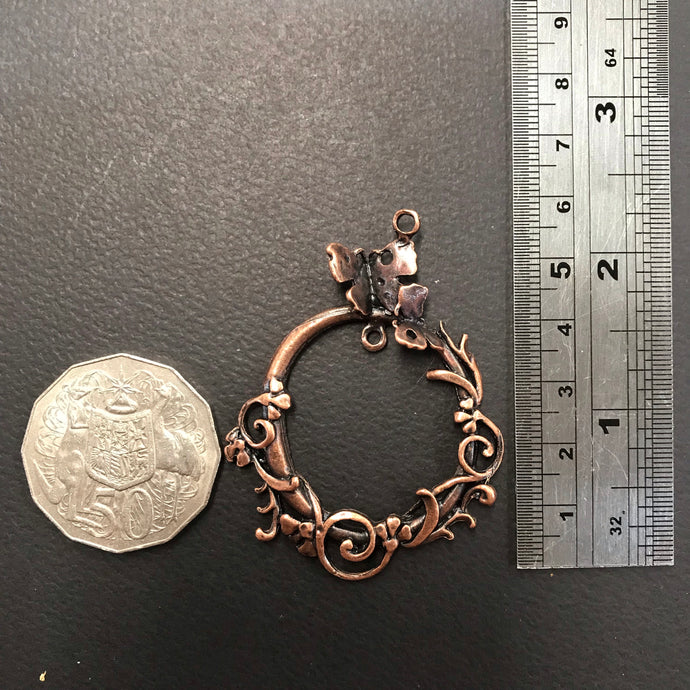Filigree oval flower vine - antique copper