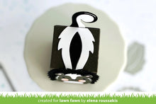 Load image into Gallery viewer, Tiny Gift Box Skunk Add On Dies LF2737